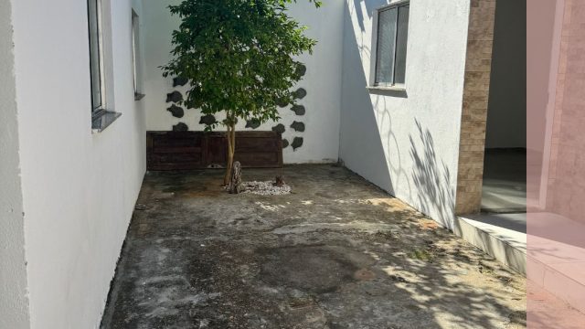 Casa a venda no bairro Aruana